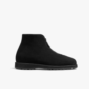 Funäs (2024) – Black Suede