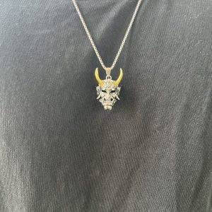 Collier masque Oni