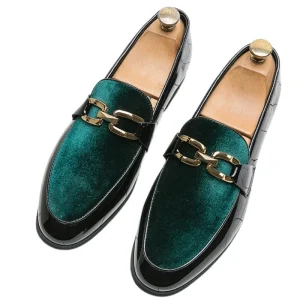 Mocassins habillés vernis noir et velours à mors dorés