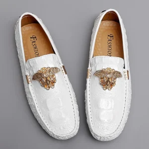 Mocassins souples en cuir avec ornement dorée