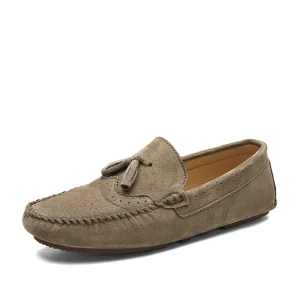 Mocassins d’été en daim beige pour hommes