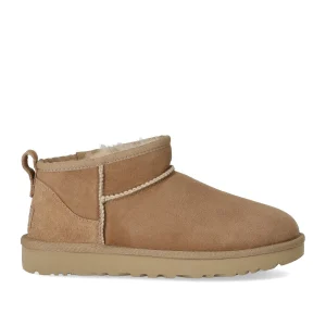 UGG CLASSIC ULTRA MINI SAND BOOT